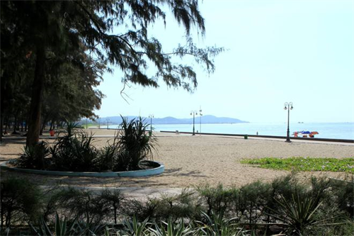 Bãi biển Đồi Dương - Thương Chánh (Hưng Long - Phan Thiết)