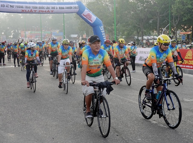 Tổ chức giải đua xe đạp phong trào Bình Thuận - Ninh Thuận mở rộng 2023