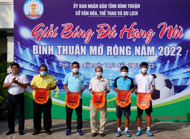 Khai mạc Giải Bóng đá hạng Nhì - Bình Thuận mở rộng năm 2022