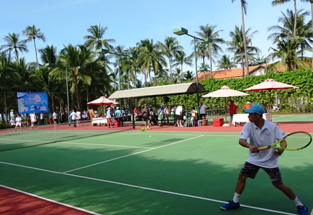 Giải Quần vợt Bình Thuận mở rộng năm 2016