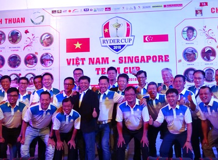 Golf thủ Việt Nam và Singapore giao lưu tại Phan Thiết