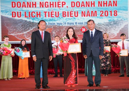 Bình Thuận tôn vinh doanh nghiệp, doanh nhân du lịch tiêu biểu 2018